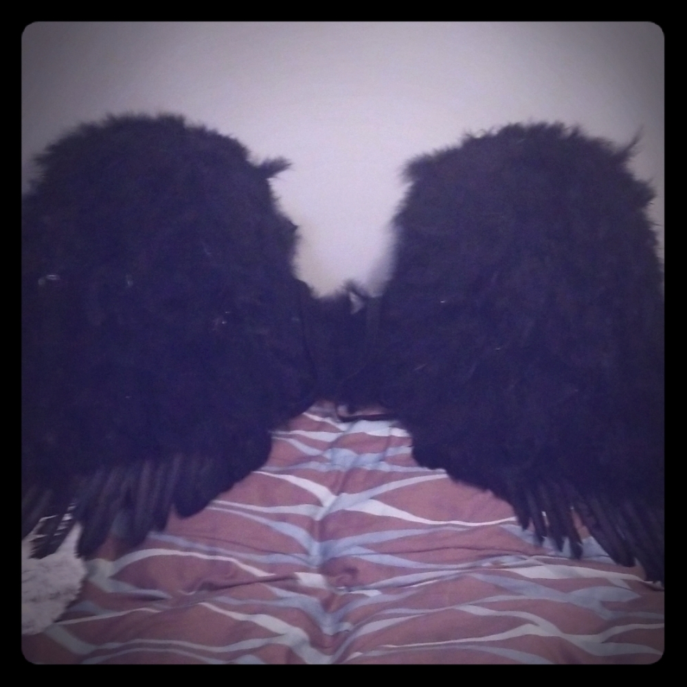 Halloween costume angel wings